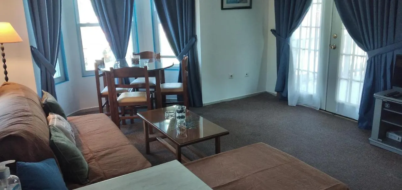 Zest @ XI Beach Lixouri Apartment