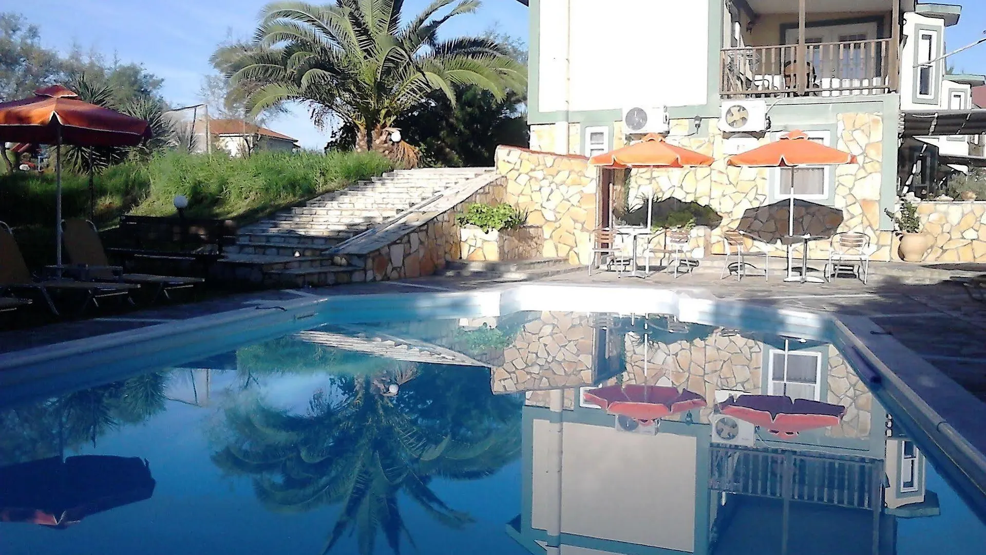 Zest @ xi beach Lixouri Griechenland