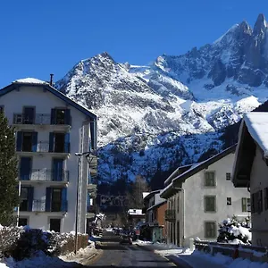 https://dify-clos-des-roches-chamonix.hotels-rhonealpes.com