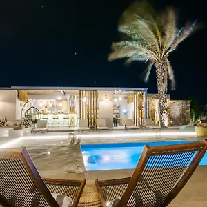 https://white-and-grey-2.hotels-in-mykonosisland.net