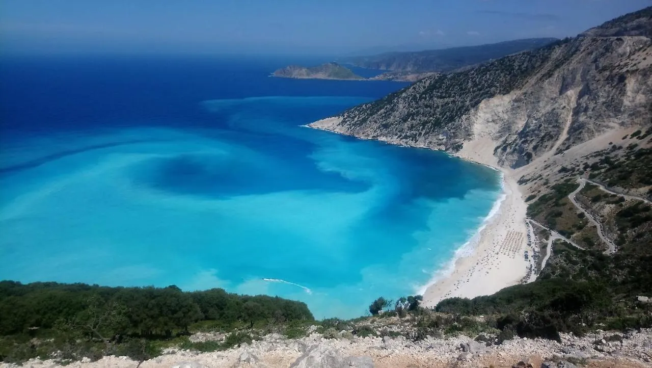Zest @ XI Beach Lixouri Grèce